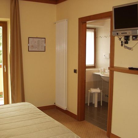Relais San Giusto Hotel Campitello di Fassa Buitenkant foto