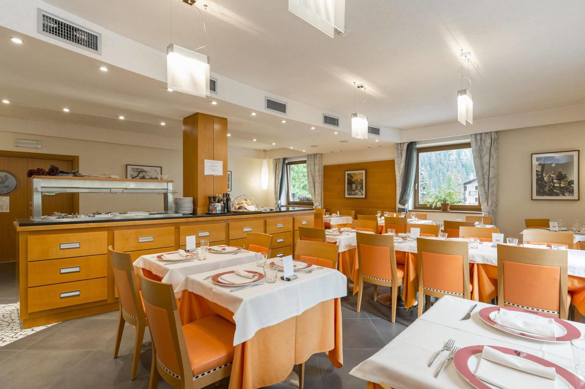 Relais San Giusto Hotel Campitello di Fassa Buitenkant foto