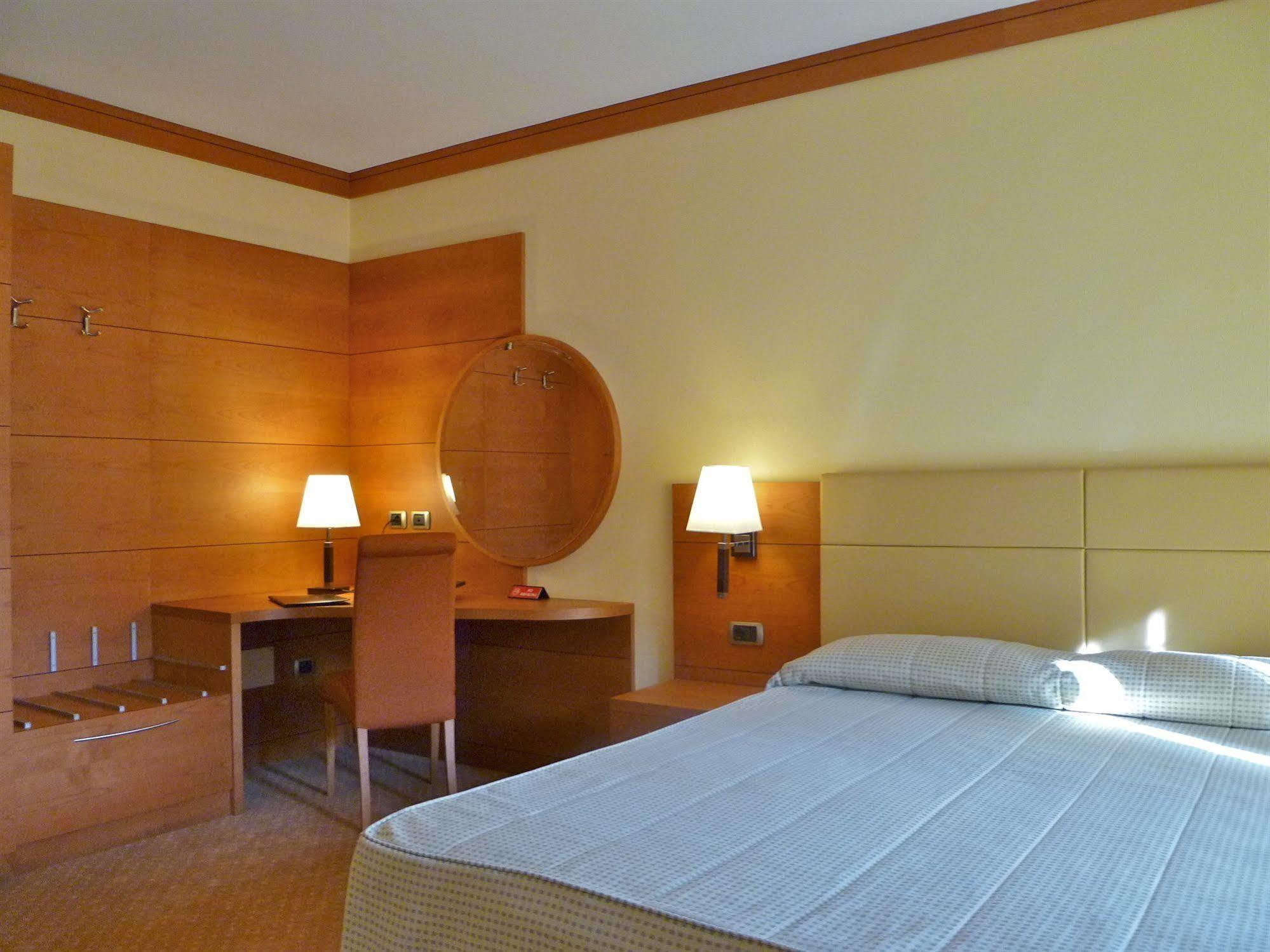 Relais San Giusto Hotel Campitello di Fassa Buitenkant foto