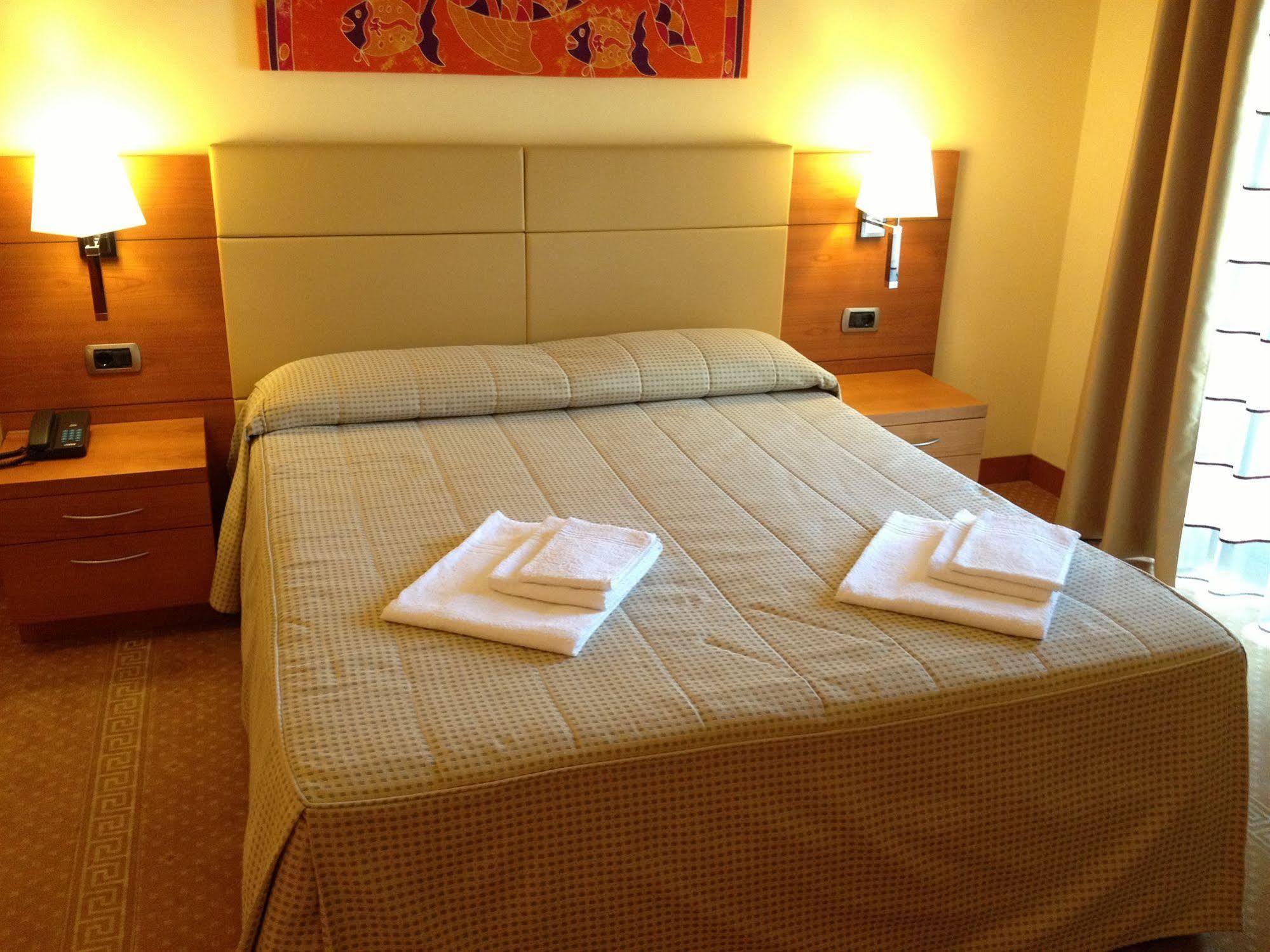 Relais San Giusto Hotel Campitello di Fassa Buitenkant foto