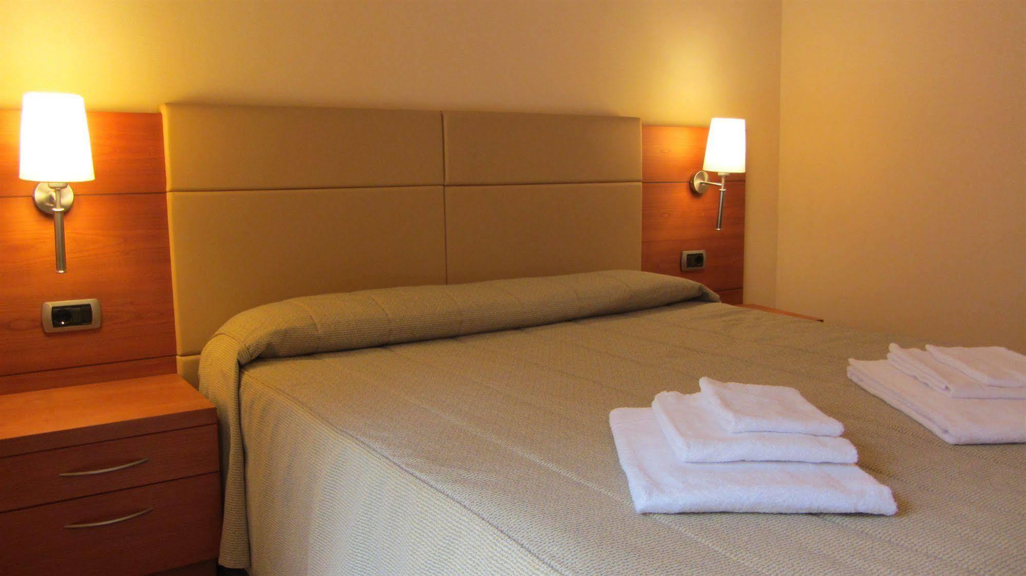 Relais San Giusto Hotel Campitello di Fassa Buitenkant foto