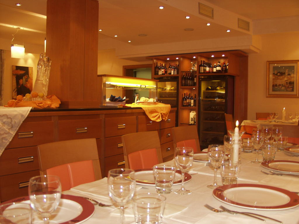 Relais San Giusto Hotel Campitello di Fassa Buitenkant foto